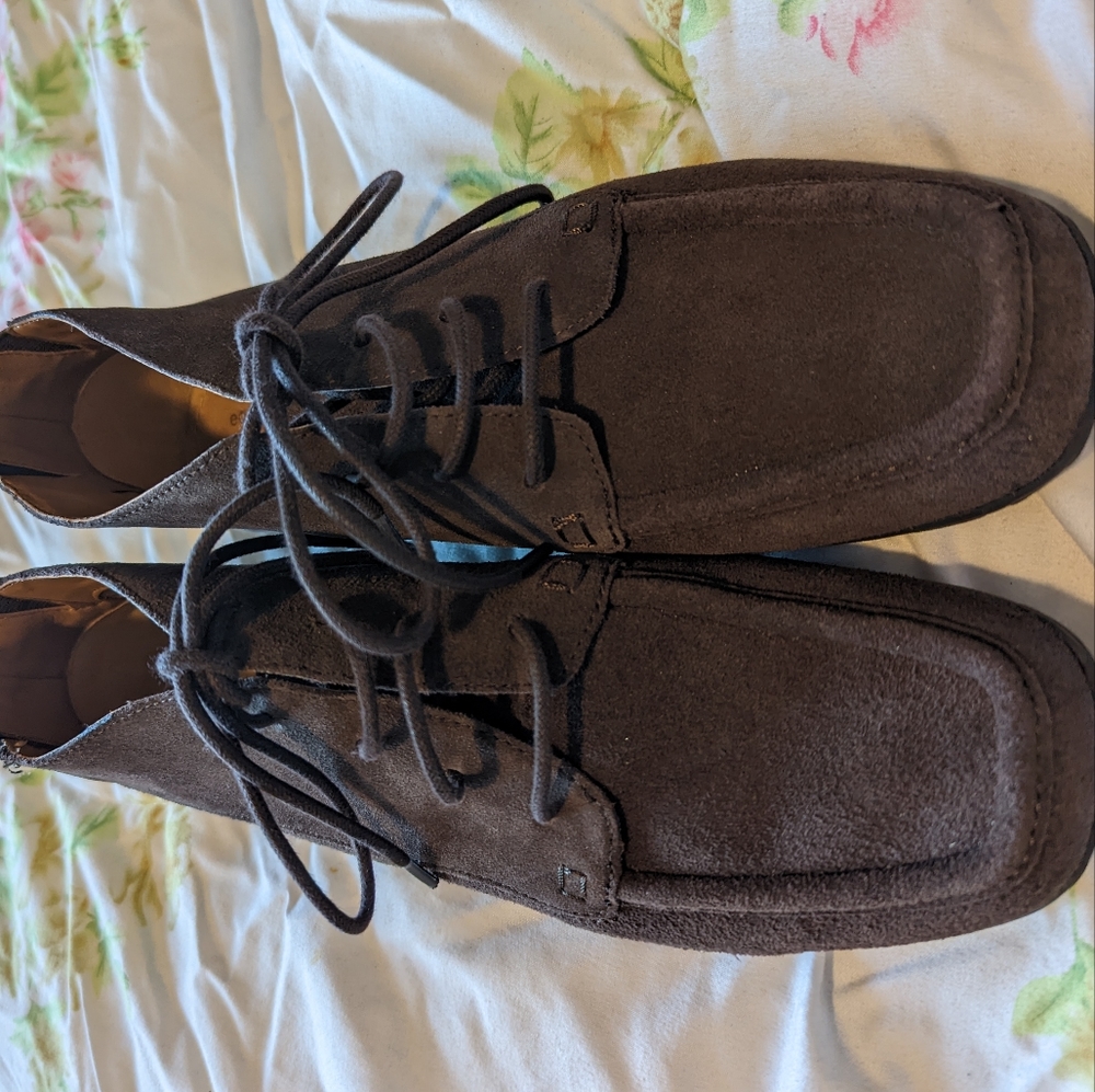 Women's shoes!